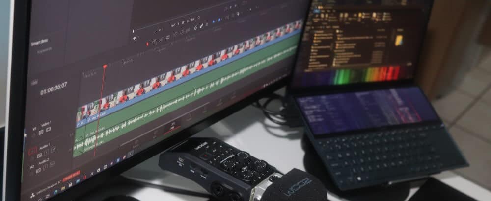 Dual Screen Laptop 3