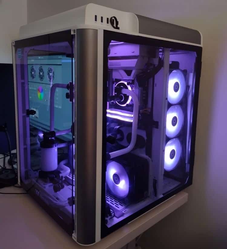 Thermaltake Level 20 HT
